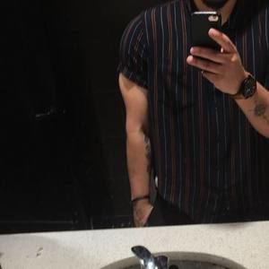 Meet your Posher, Alejandro